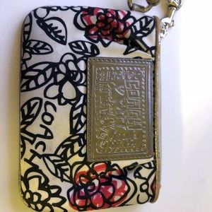 Coach Poppy wristlet